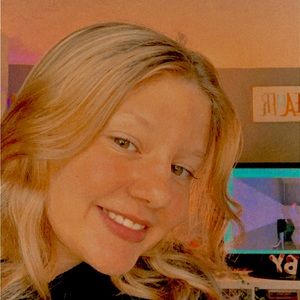 Meet your Posher, Abby